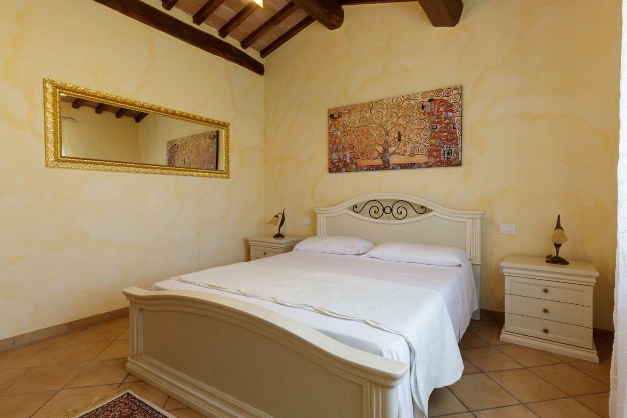 Borgo Dei Gigli Villa Lamporecchio Buitenkant foto