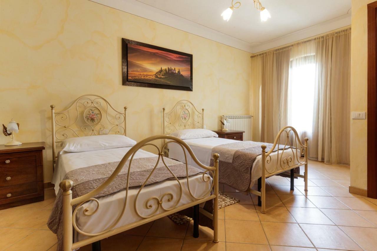 Borgo Dei Gigli Villa Lamporecchio Buitenkant foto